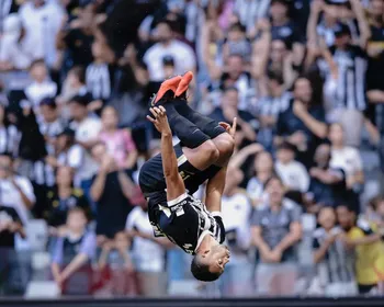 Atlético-MG vence Grêmio por 3 x 0 com 2 de Cuello e falha de Weverton