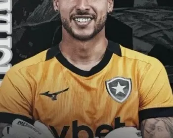 Botafogo anuncia Gabriel Batista, goleiro formado na base do Flamengo