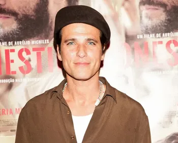 Bruno Gagliasso causa revolta por reclamar de fast-food fechado: "Surreal"