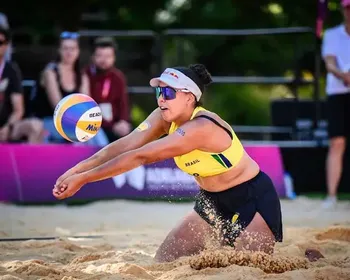 Campeã olímpica no vôlei de praia, Duda Lisboa faz pausa nas competições