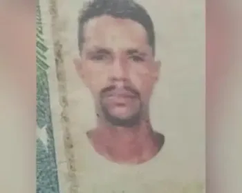 Corpo encontrado enterrado em canaleta de esgoto no Jacintinho pode ser de homem desaparecido