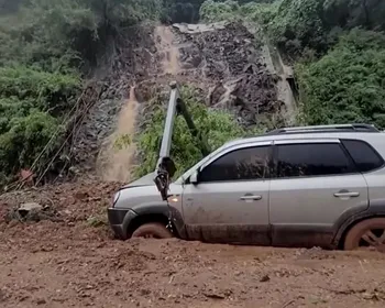 Deslizamento de terra deixa um morto e três feridos na Coreia do Sul