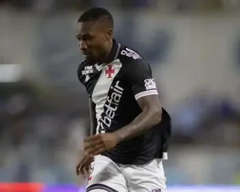 Dirigente do Vasco explica a situação de Loide Augusto, que volta de empréstimo