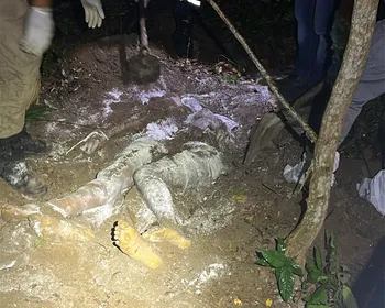 Dois homens são encontrados enterrados com mãos amarradas em cova rasa na Santa Amélia