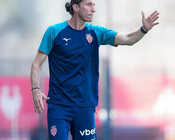Ex-Flamengo, Filipe Luís estreia com goleada no comando do Monaco