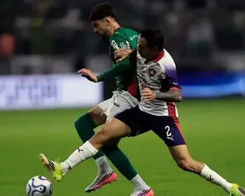 Flaco marca, mas Palmeiras cede empate nos acréscimos para o Cerro na Libertadores