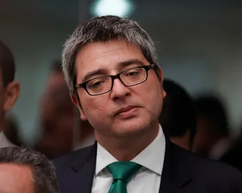 Flávio Bolsonaro escolhe Portinho como candidato do PL ao Senado no RJ