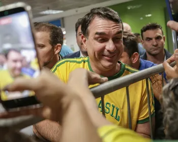 Flávio faz giro por convenções neste fim de semana em busca de força