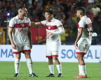 Galo em campo hoje: onde assistir CRB x Náutico?