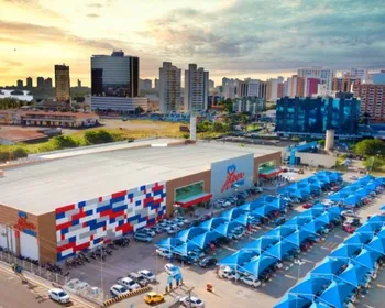 Gigante dos supermercados fecha 28 lojas e demite 6,6 mil funcionários no Brasil