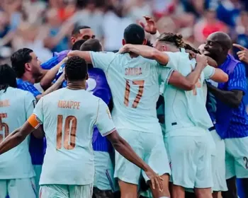 Ídolo da Itália aponta favorito à Copa do Mundo: 'Simplesmente um time fenomenal'