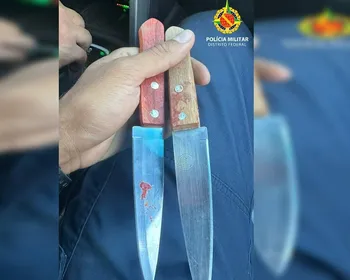 Jovem é apreendido após tentar matar a própria irmã a facadas