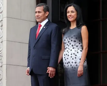 Justiça anula condenação de ex-primeira-dama do Peru, asilada no Brasil