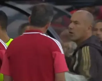 Leonardo Jardim explica confusão em Benfica x Flamengo e comenta caso Prestianni
