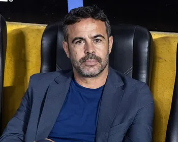 Libertadores: Artur Jorge, do Cruzeiro, nunca perdeu para o Flamengo