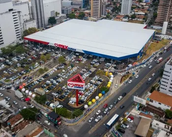 Maior rede de supermercados do Brasil fecha 29 lojas e demite 6 mil funcionários em várias cidades