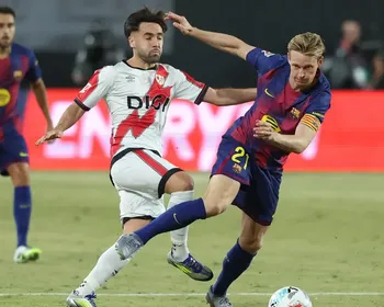 Meia do Barcelona sofre lesão e pode perder início da temporada
