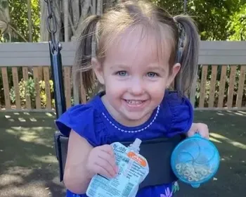 Menina de 3 anos morre presa em cozinha de brinquedo