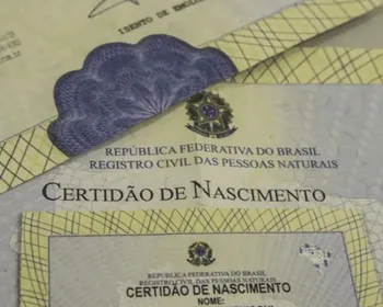 Mulher descobre que ex-marido registrou filha com amante no nome dela