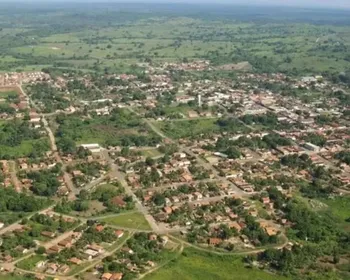 Mulher morre após cair de trator e ser atropelada pelo próprio veículo