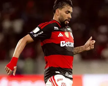 Paquetá abre mão das férias, retorna ao Ninho e inicia tratamento visando volta ao Flamengo