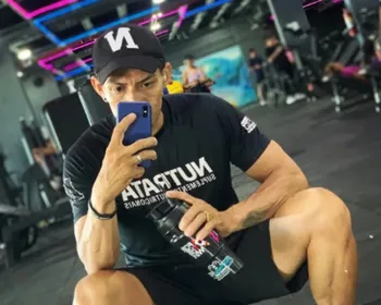 Personal trainer mata homem com canivetadas e culpa “perda de memória"