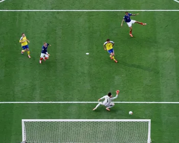 Perto do fim, Copa do Mundo vira alvo de memes por dia sem jogos