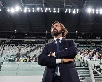 Pirlo está entre os cotados para assumir o comando da seleção italiana