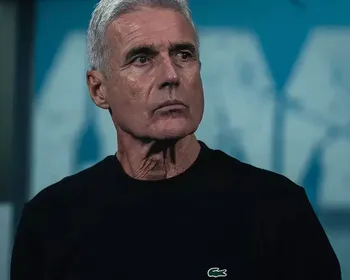 Por questões de saúde, Luís Castro não acompanha o Grêmio no primeiro jogo dos playoffs da Sul-Americana