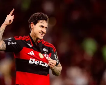 Post de Pedro assusta torcida, mas Flamengo esclarece mistério e lança o 'Manto da Nação'