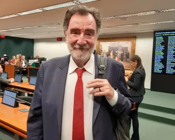 PT mineiro marca evento para oficializar Patrus ao governo de Minas