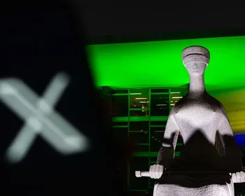 Rede social X muda regras de algoritmo para eleição no Brasil