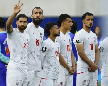 Seleção do Irã ironiza eliminação dos EUA na Copa: "O mundo dança"