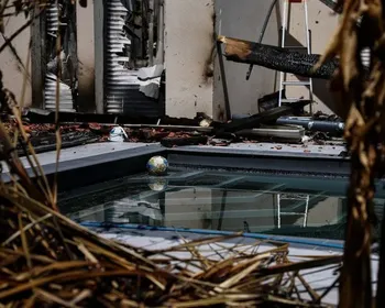 Sobreviventes dos incêndios na França voltam para casa: “Não sobrou nada”