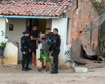 Suspeito de feminicídio é preso após buscas em área de mata no Sertão de Alagoas
