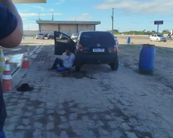 Tentativa de homicídio em briga por passageiros deixa 2 feridos em ponto de mototáxi