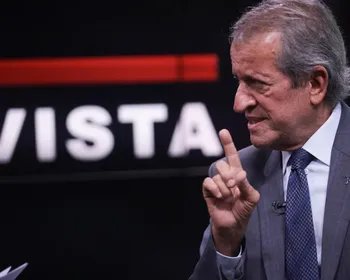 Valdemar exalta Daniella, mas diz que vice de Flávio "precisa de voto"
