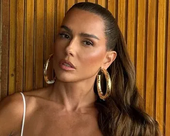 Vizinho de 96 anos processa Deborah Secco e pede R$ 100 mil