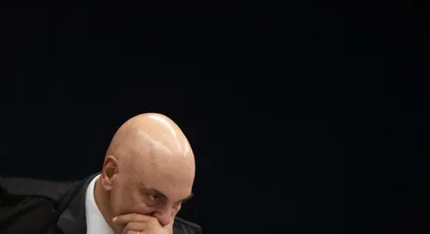 Moraes manteve Bolsonaro em domiciliar para evitar tensão política