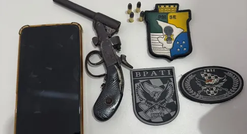 Operação conjunta entre PMAL e PMSE prende três suspeitos e apreende armas e drogas em Sergipe