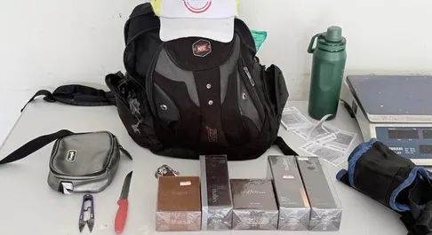Vídeo: polícia prende dois suspeitos de assaltar loja de perfumes em Arapiraca