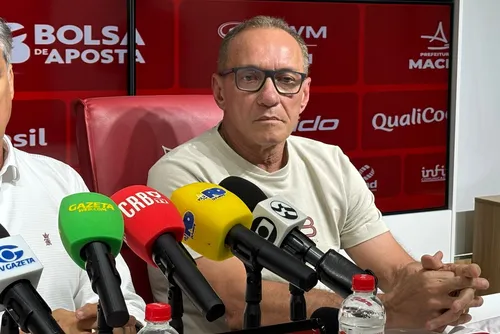 
				'A base é um pilar': Fábio Matias revela planejamento para os Crias do Ninho no CRB
			
			