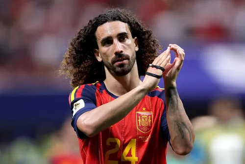 
				A partida invisível de Cucurella
			
			