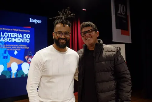 
				Alagoano Fillipi Nascimento ganha Jabuti e questiona a ideia de meritocracia no Brasil
			
			