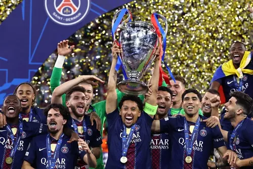 
				Champions League terá jogos transmitidos de graça; entenda
			
			