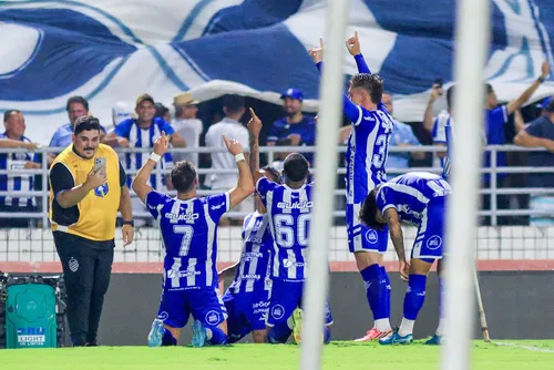 
				Veja os melhores momentos: CSA reverte resultado, goleia Betim e avança na Série D: 4 a 0
			
			