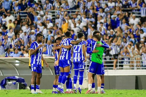 
				CSA 4 x 0 Betim: Moacir corrige a rota, o Rei Pelé joga junto e o Azulão avança
			
			