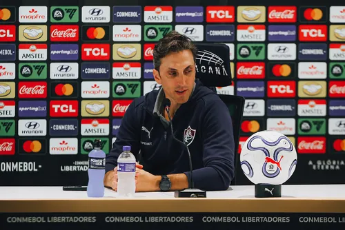 
				Fluminense vê saída para crise com Zubeldía, mas teme risco
			
			
