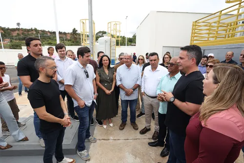 
				Japaratinga ganha Escola do Coração e sistema de abastecimento de água
			
			