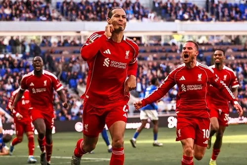 
				Jeff Bezos negocia compra de 30% do Liverpool por US$ 6 bilhões
			
			